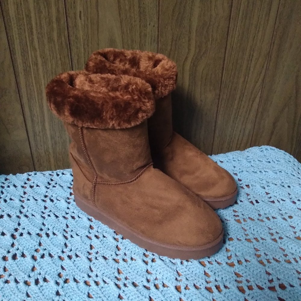 J.Mark winter boots size 8